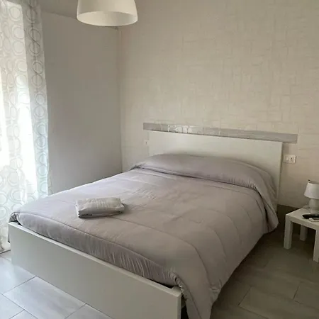 Le Coccinelle 3*